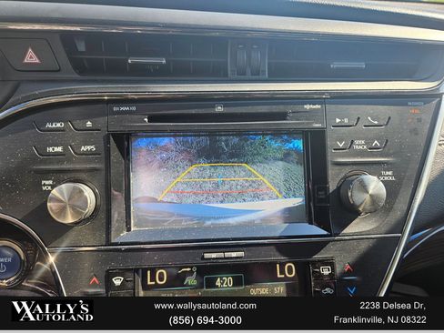 Used 2015 Toyota Avalon Limited image 39