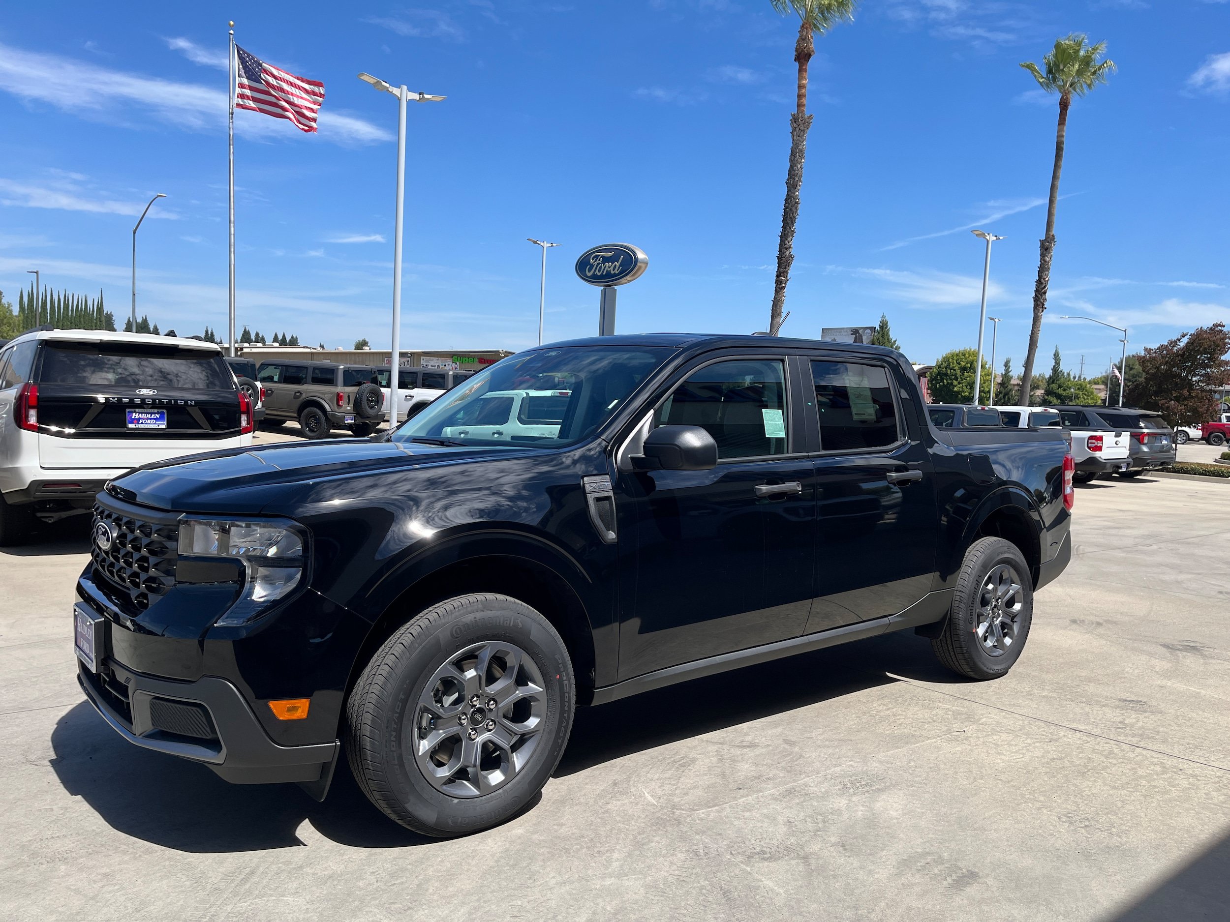 New 2026 Ford Maverick XLT FWD image 2