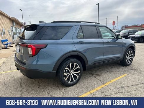 Used 2026 Ford Explorer ST-Line AWD/4WD image 8