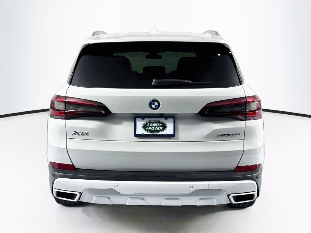 Used 2022 BMW X5 sDrive40i w/ Parking Assistance Package RWD image 6