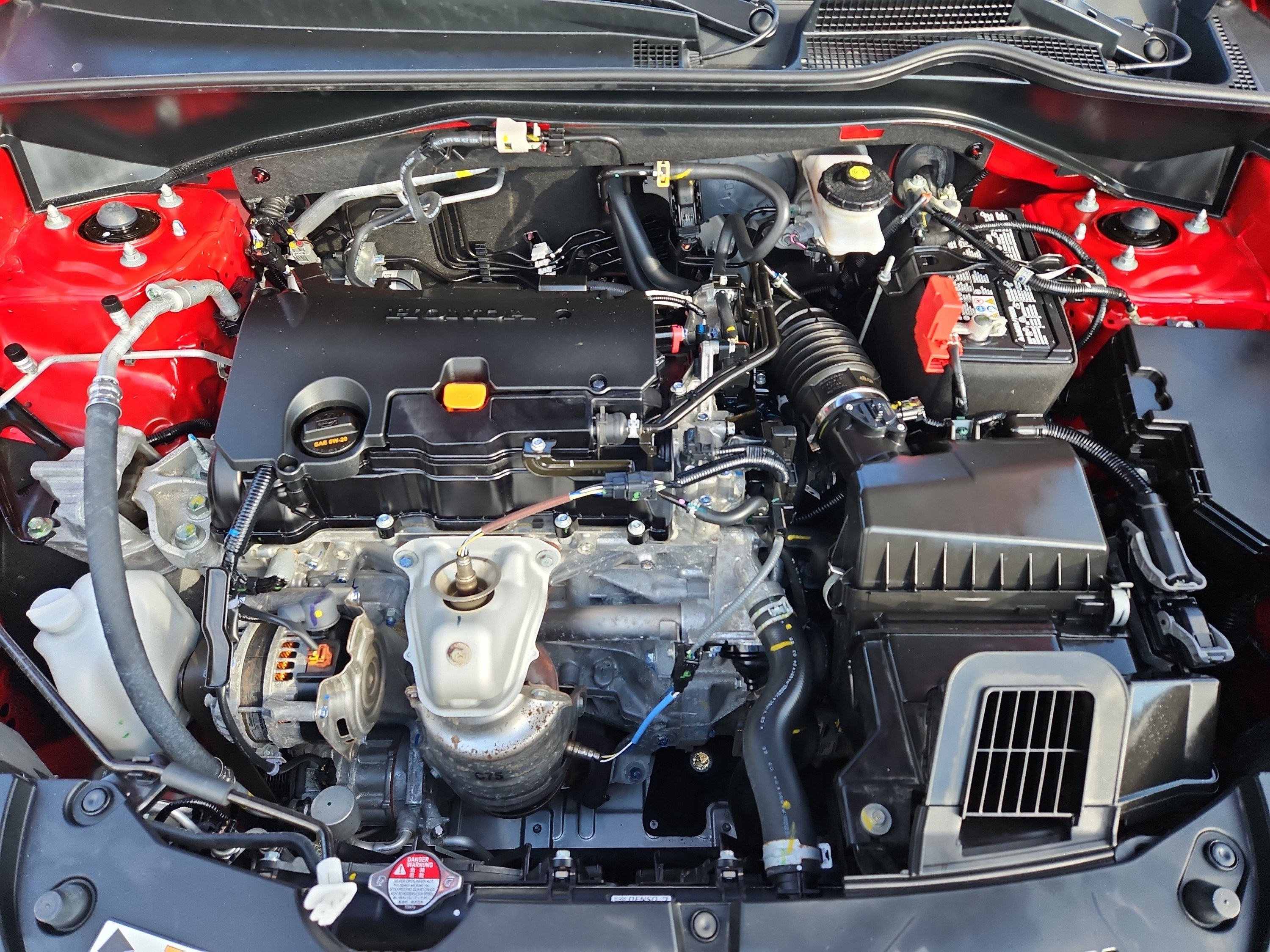 Certified 2025 Honda HR-V Sport image 31