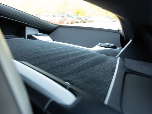 Certified 2025 Porsche 718 Cayman image 26