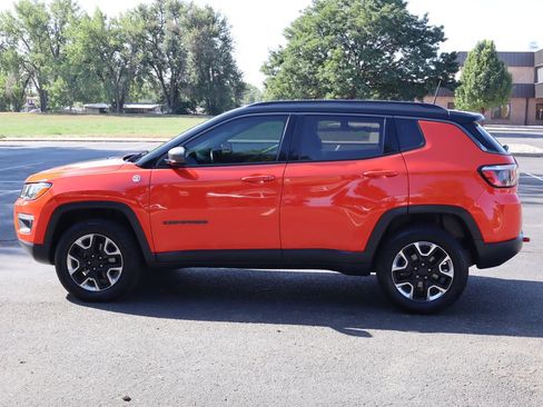 Used 2017 Jeep Compass Trailhawk w/ Popular Equipment Group AWD/4WD image 9