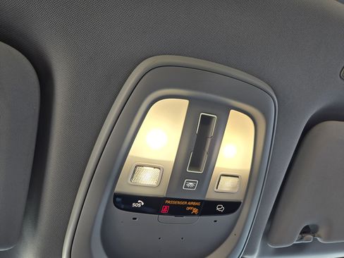 Certified 2023 Volvo XC60 B5 Core w/ Climate Package image 41