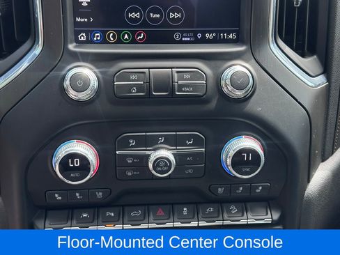 Used 2022 GMC Sierra 1500 AT4 w/ AT4 Premium Package AWD/4WD image 37