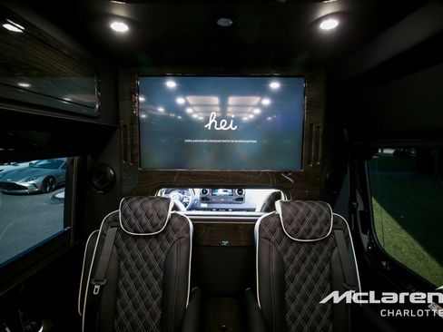 New 2024 Mercedes-Benz Sprinter 3500 image 21