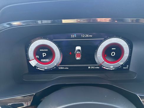 Used 2024 Nissan Pathfinder Platinum w/ Black Appearance Package image 19