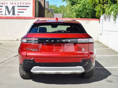 Used 2024 Honda Prologue Touring image 7