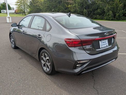 Used 2021 Kia Forte LXS FWD image 7