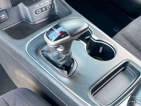 Certified 2019 Dodge Durango SXT RWD image 16