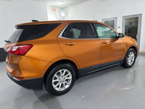 Used 2018 Chevrolet Equinox LT image 12