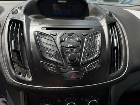 Used 2016 Ford Escape S FWD image 17