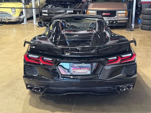 Used 2022 Chevrolet Corvette Stingray Premium Conv w/ Z51 Performance Package RWD image 10