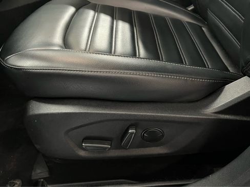 Used 2023 Ford Edge SEL w/ Convenience Package AWD/4WD image 19