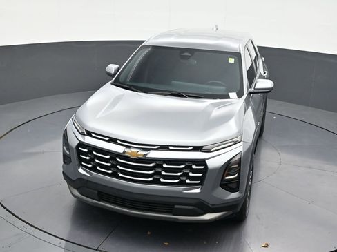 Used 2025 Chevrolet Equinox LT image 26