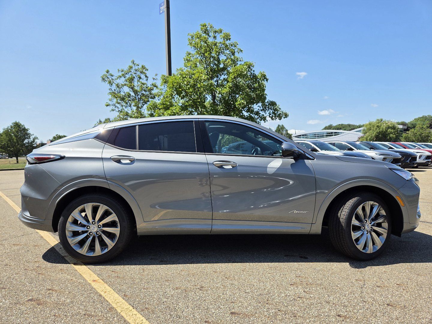 New 2026 Buick Envista Sport Touring FWD image 20