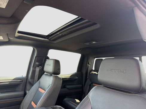 Used 2023 GMC Sierra 1500 AT4 w/ AT4 Premium Package image 24