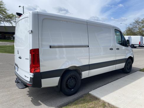 New 2026 Mercedes-Benz Sprinter 2500 image 3
