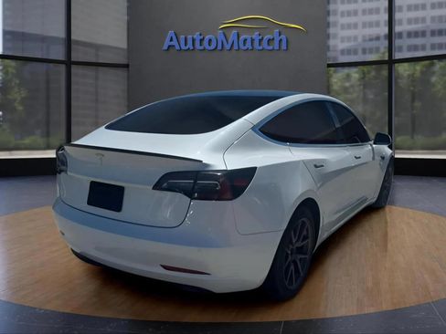 Used 2020 Tesla Model 3 Standard Range Plus RWD image 10