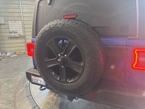 Used 2020 Jeep Wrangler Unlimited Sport image 15