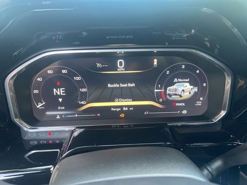 New 2026 GMC Sierra 1500 SLE image 13