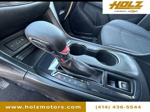 Used 2023 Chevrolet Equinox RS image 15