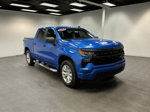Used 2025 Chevrolet Silverado 1500 Custom AWD/4WD image 7