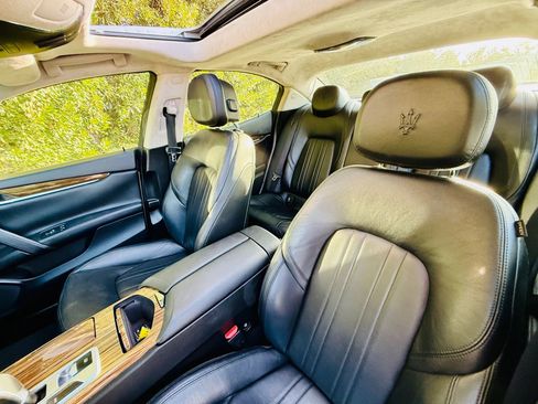 Used 2014 Maserati Ghibli S Q4 image 43