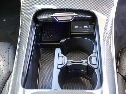 Used 2024 Mercedes-Benz CLE 300 4MATIC Coupe image 15