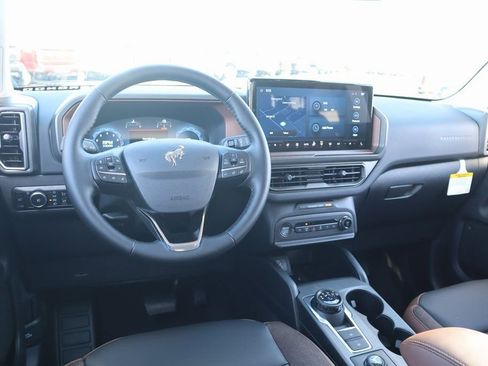 New 2025 Ford Bronco Sport Outer Banks w/ Outer Banks Tech Package+ image 2