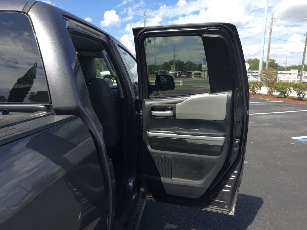 Used 2019 Toyota Tundra Limited w/ Limited Premium Package AWD/4WD image 15