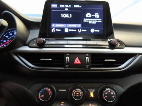 Used 2024 Kia Forte LXS image 23