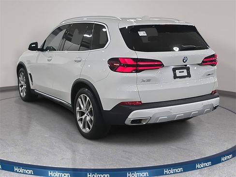 Certified 2025 BMW X5 xDrive40i w/ Parking Assistance Package image 7