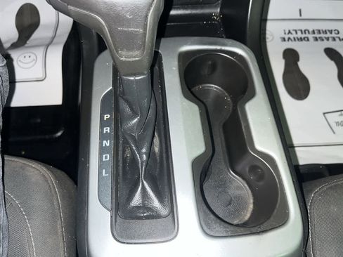 Used 2020 Chevrolet Colorado LT w/ Safety Package image 13