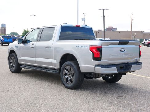 New 2025 Ford F150 Lightning Flash AWD/4WD image 3