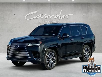 Used 2024 Lexus LX 600 4WD w/ Luxury Package