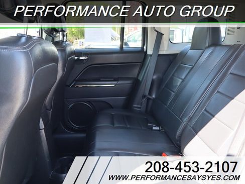 Used 2014 Jeep Patriot Limited w/ Sun/Sound Group AWD/4WD image 25