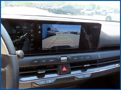 Used 2025 Kia K4 GT-Line w/ GT-Line Premium Package FWD image 17