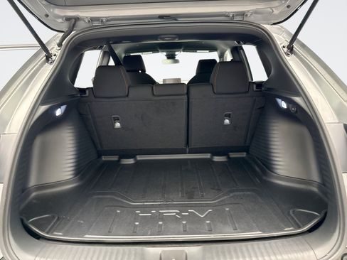 Used 2025 Honda HR-V Sport image 19