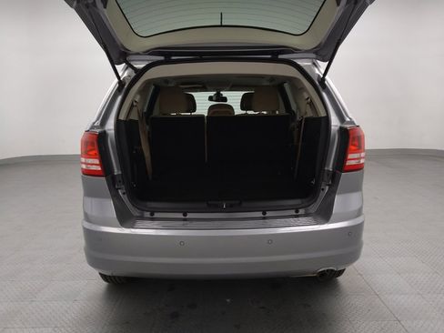 Used 2020 Dodge Journey SE image 29