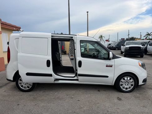 Used 2021 RAM ProMaster City Tradesman SLT FWD image 8