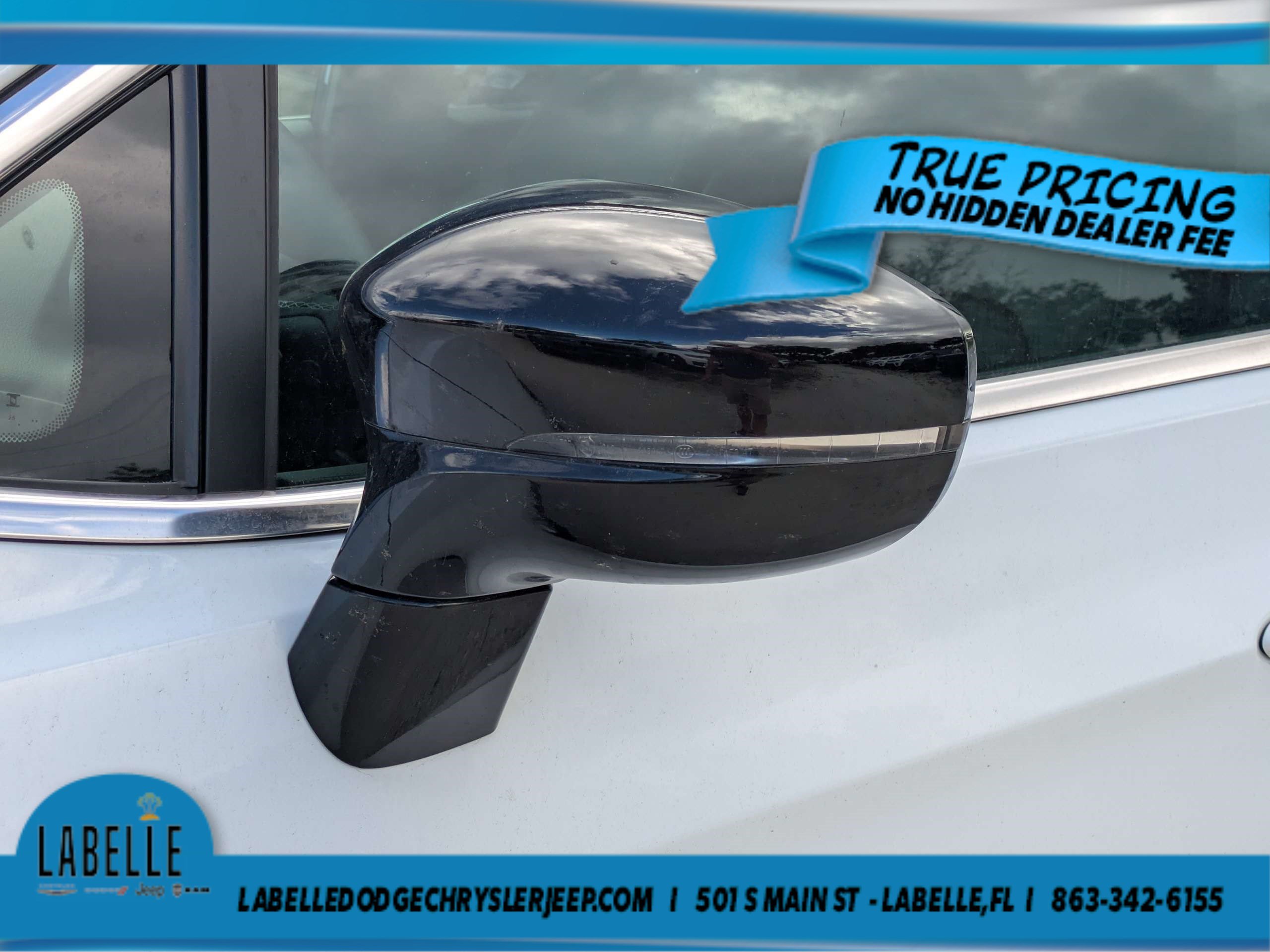 Used 2026 Chrysler Pacifica Select FWD image 11