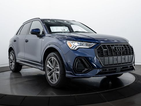 New 2025 Audi Q3 2.0T Premium image 2