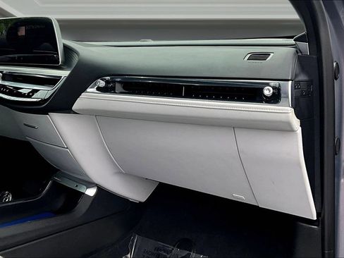 Certified 2025 Cadillac Lyriq Sport w/ LPO, Floor Liner Package AWD/4WD image 26