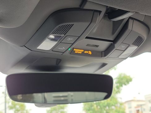 Certified 2025 Porsche 911 Carrera image 23