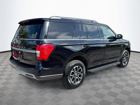 Used 2024 Ford Expedition XLT AWD/4WD image 6