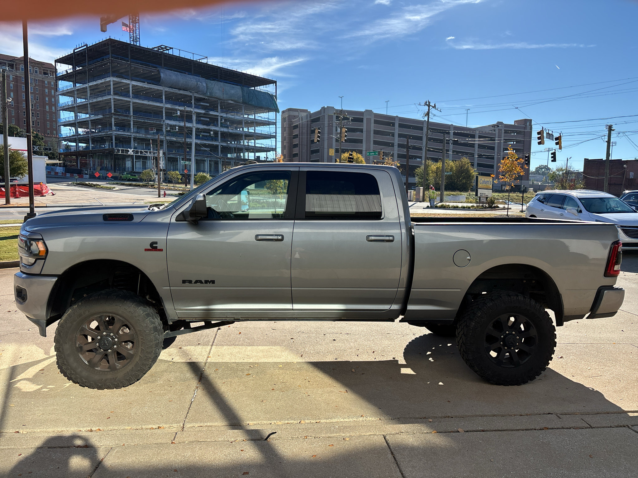 Used 2020 RAM 2500 Big Horn w/ Level 2 Equipment Group AWD/4WD image 5