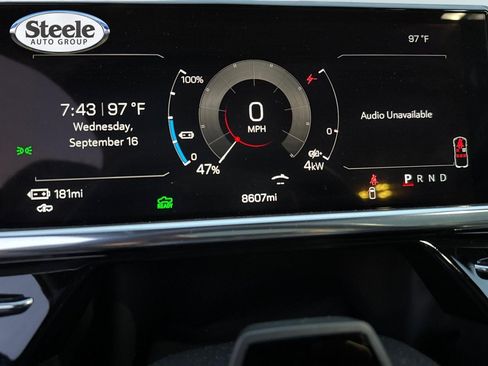 Used 2025 GMC Sierra EV Denali AWD/4WD image 13