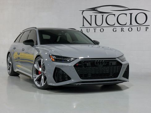 Used 2021 Audi RS 6 AWD/4WD image 32