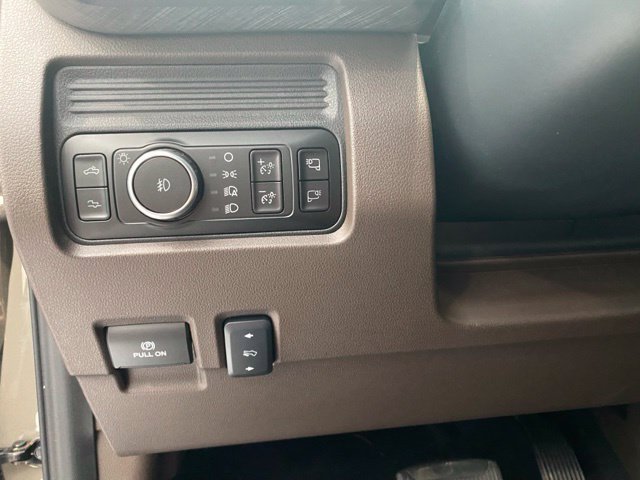 Used 2026 Ford F250 King Ranch w/ Chrome Package AWD/4WD image 13